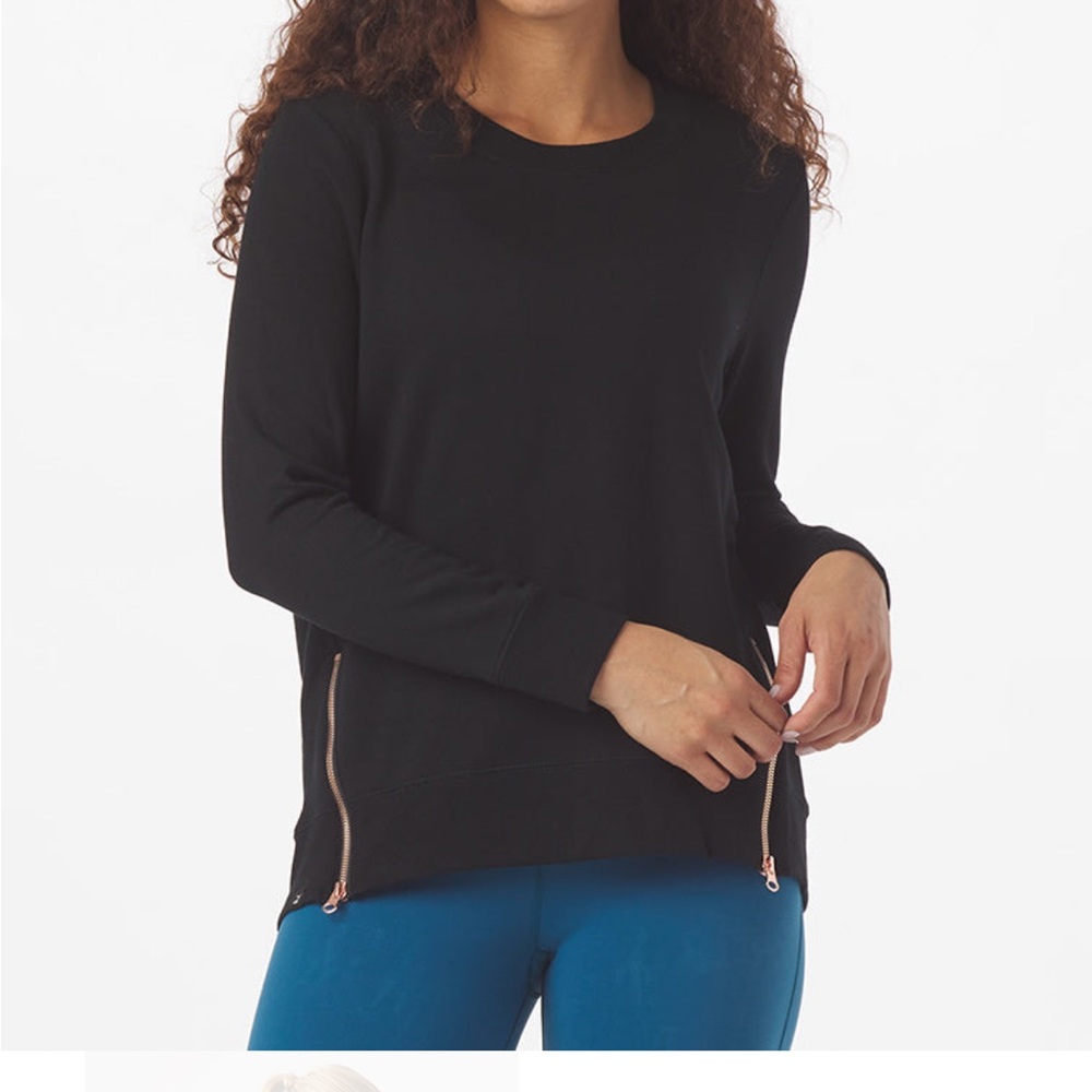 NWT Glyder sweatshirt Adore Long Sleeve: Black size small